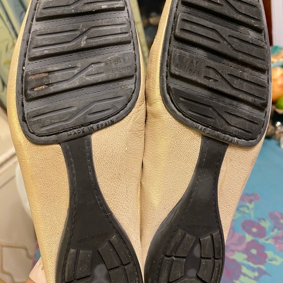 Stuart Weizman size 6 gold slip on mule - Picture 6 of 6